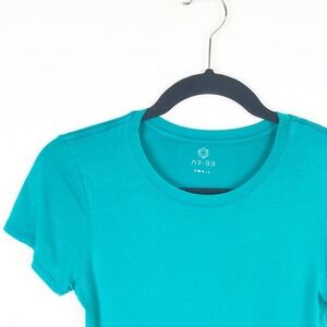 NWT AR33 Women's Size Small Aqua Short Sleeve Athletic Top Shirt Gym Workout